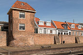 alte-stadtmauer-in-der-malerischen-stadt-leerdam-in-den-niederlanden.jpg?b=1&s=170x170&k=20&c=FDFBZD0XnbUuv-9TQc5MrxaAMIZd4dS9J1Mo8s0Uxhk=