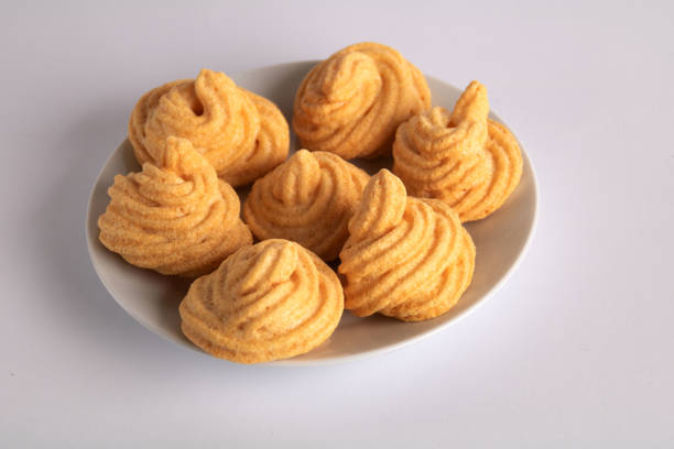 istock photo of several meringues lying on a plate 1452233330