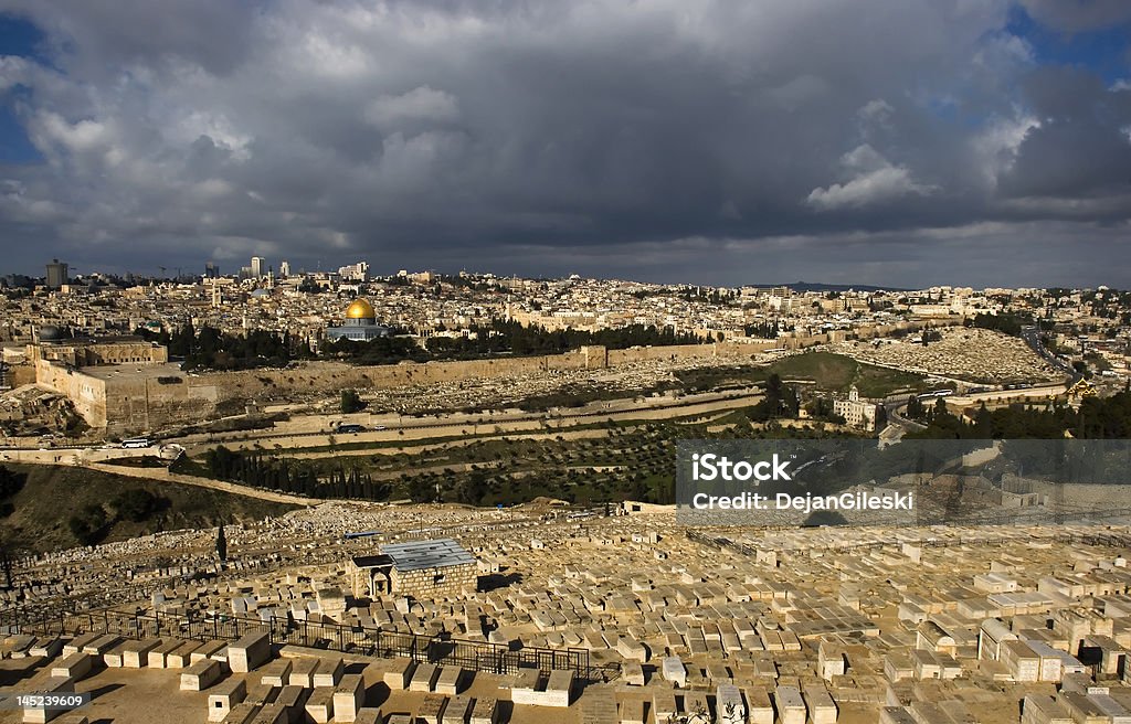 La mezquita de la ciudad de Jerusalén - Foto de stock de Aire libre libre de derechos