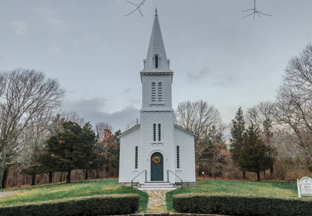 istock South Ferry Church 1452422465