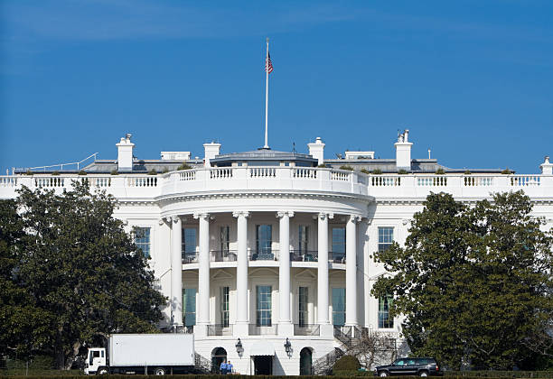 istock South Side White House Moving Van in Front, Washington, DC 145243389
