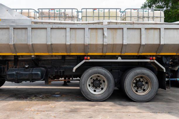 back of a trailer truck