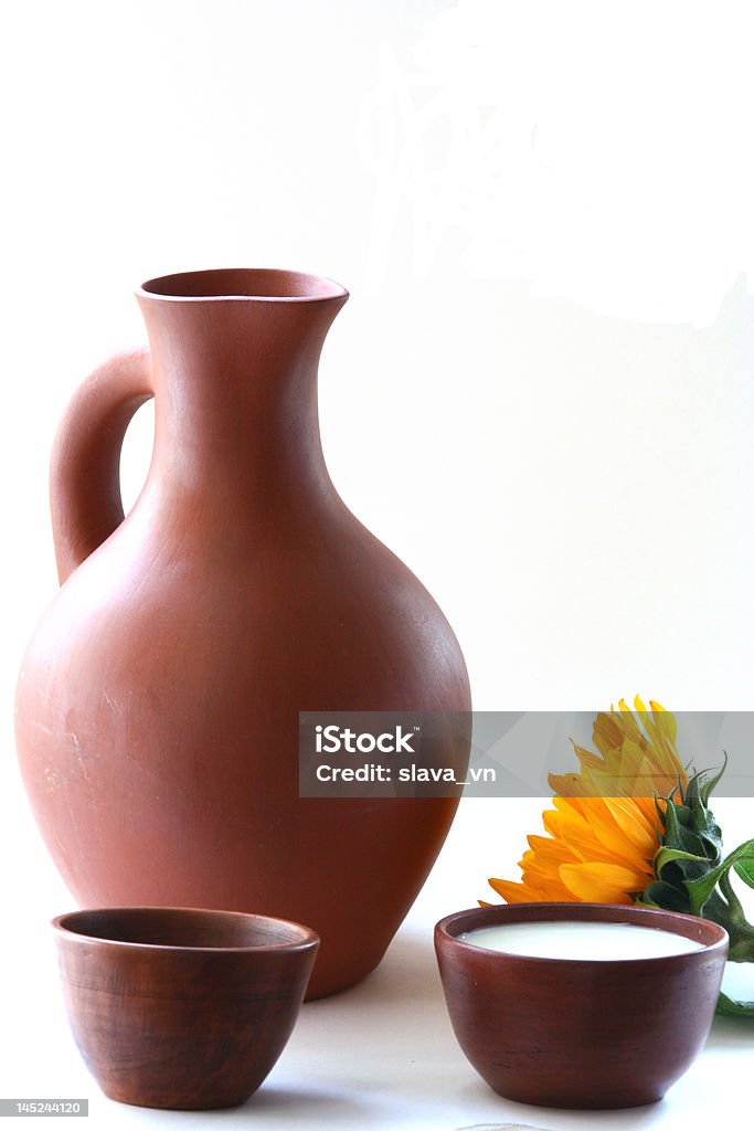 Tournesol Bran Flakes et lait - Photo de Aliment en portion libre de droits