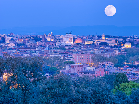 View of the Roman skyline from the Belvedere del Gianicolo public terrace