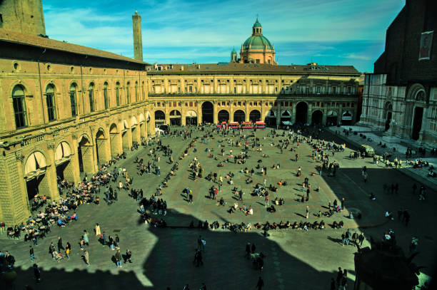 istock Bologna Piazza Grande 1452457801