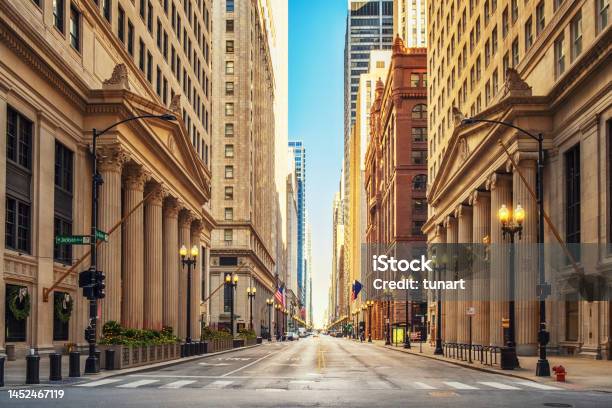 Street In Financial District Of Chicago Stock Photo - Download Image Now - Chicago - Illinois, Street, City