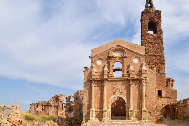 istock Ruins of Belchite2 1452493938