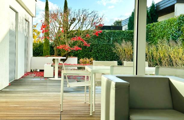 istock Patio in November 1452513735
