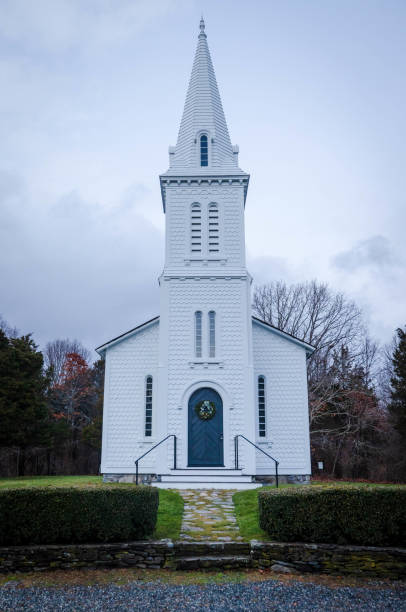 istock South Ferry Church 1452533329