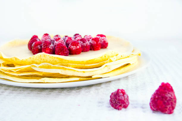  pancakes with raspberries