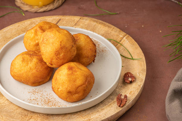 istock Rabanadas poveiras with egg cream. Christmas season. 1452696258