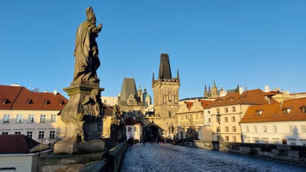 istock The two Lesser Town Towers in Prague 1452719308