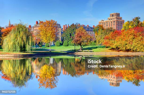 Autumn In The Boston Public Garden Stock Photo - Download Image Now - Boston - Massachusetts, Massachusetts, Autumn