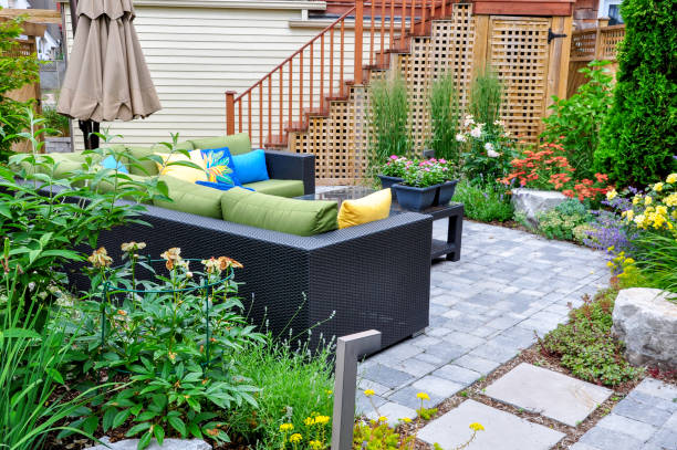 istock Small downtown Toronto urban back yard garden in summer. 1452751765