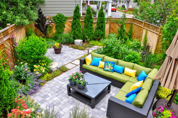 istock Small downtown Toronto urban back yard garden in summer. 1452751831