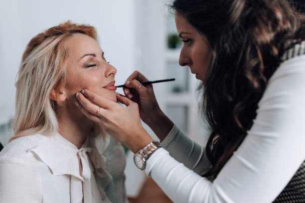 istock This is my first time in your salon and I am very satisfied 1452765212