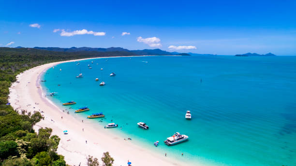 Whitsunday Islands - Aerial Beautiful whitsunday islands from Helicoptor great barrier reef queensland stock pictures, royalty-free photos & images