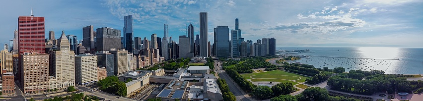 Chicago, United States – June 16, 2021: Aerial panoramic shot of millennium park in Chicago