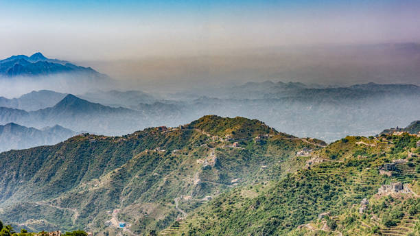 istock Fayfa mountain hanging village 1452895271