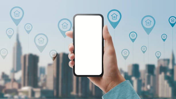 istock Real estate app on smartphone 1452908392