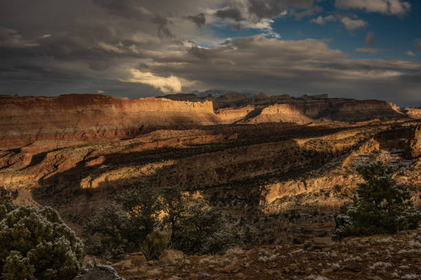 istock Dusting Snow Highlights Bushes and Ridges In Capitol Reef 1452912802