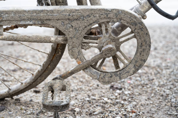 istock wrecked bicycle on a street 1452916732