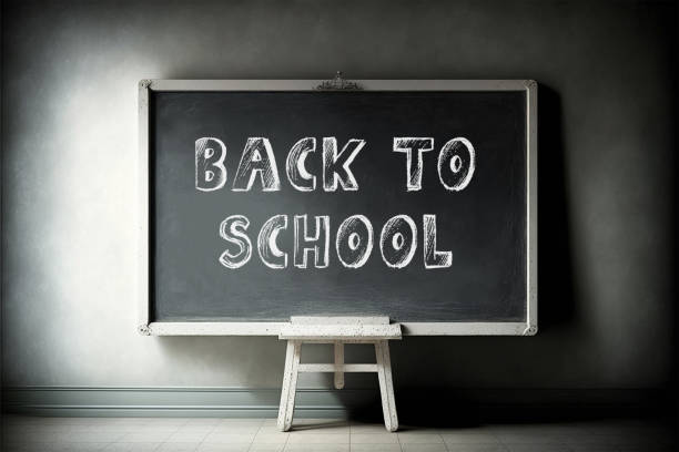 back to school - writte on blackboard in a classroom - writte imagens e fotografias de stock