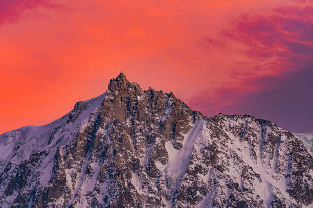 istock alpenglow on the aiguille du midi 1452927257