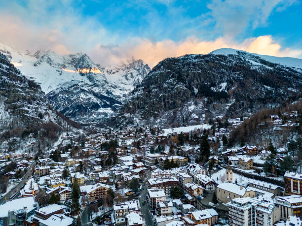 istock Courmayeur Italian mountain town from drone 1452950339