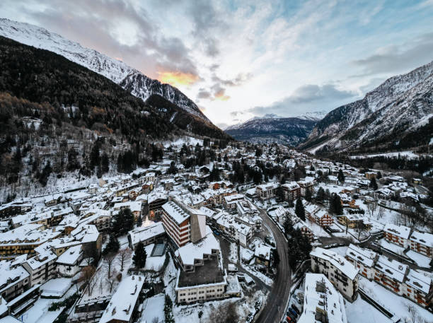 istock Courmayeur Italian mountain town from drone 1452950340