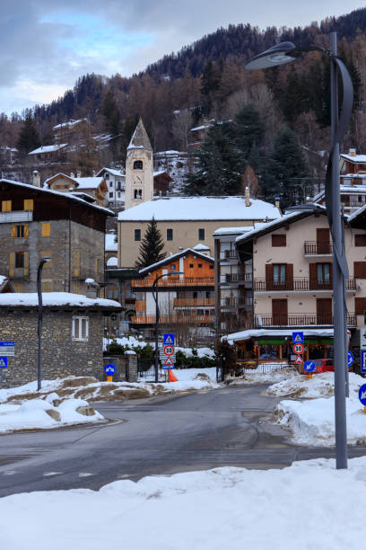 istock Courmayeur main square at Christmas time 1452950358