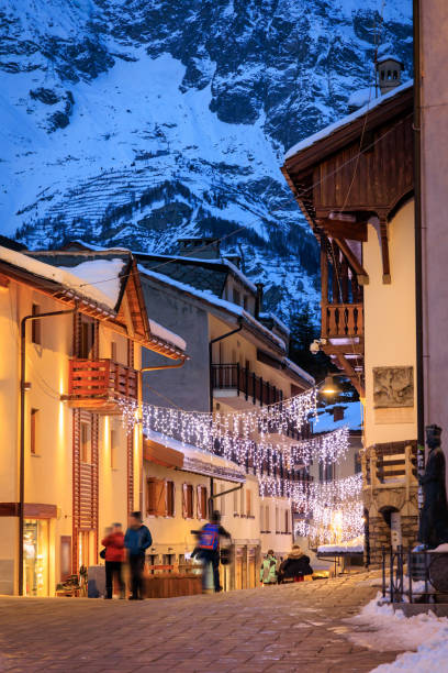 istock Courmayeur at Christmas time 1452950363