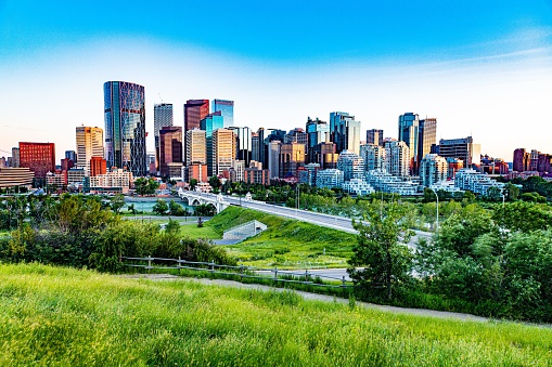 Hermosa vista de la ciudad de Calgary en Canadá photo