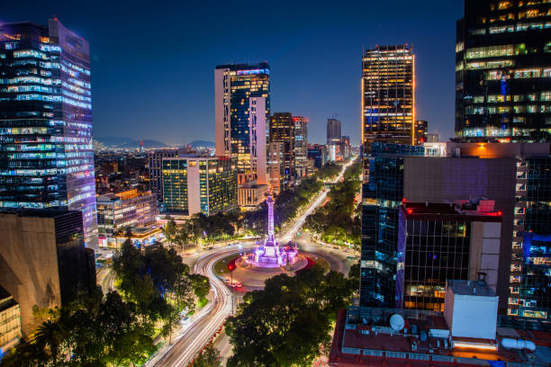 View of Paseo de Reforma in Mexico City, financial district at night View of Paseo de Reforma in Mexico City, financial district at night mexico city stock pictures, royalty-free photos & images