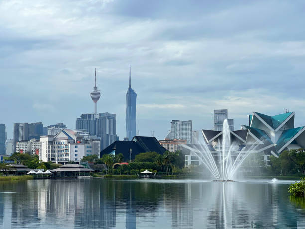 istock Lakeside at Titiwangsa Park, Kuala Lumpur 1453064836