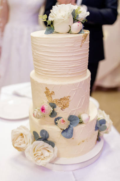 istock big beautiful wedding cake on the table in the restaurant 1453244125