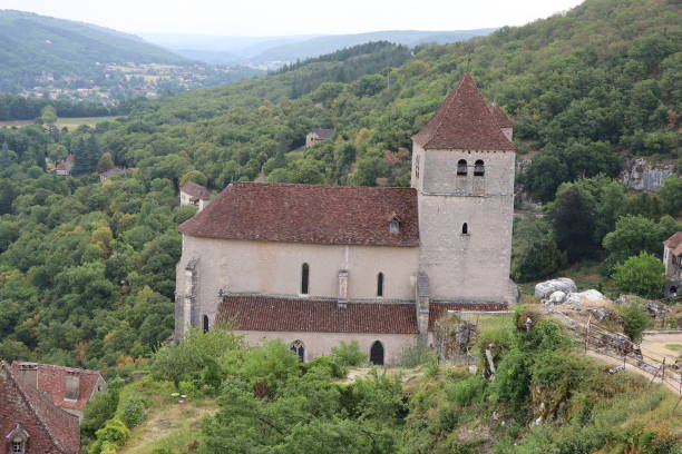 istock Saint Cirq Lapopie - Church 1453290797