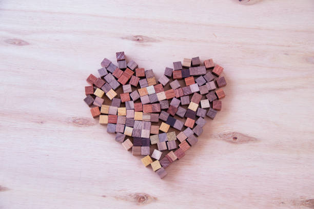 istock Heart Wood chips and board 1453296187
