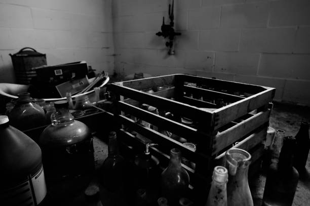 istock Crate of old bottles 1453320476