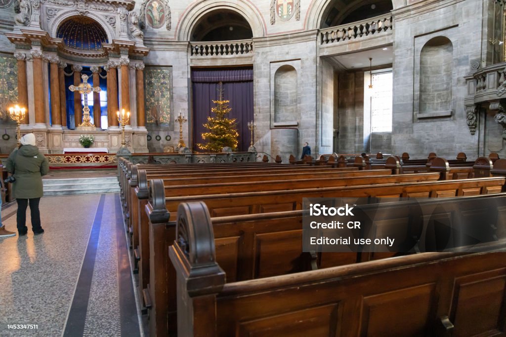 Iglesia Evangélica Luterana En Copenhague Dentro De La Iglesia Foto de stock y más banco de imágenes de Altar - iStock Iglesia Evangélica Luterana En Copenhague Dentro De La Iglesia Foto de stock y más banco de imágenes de Altar - iStock