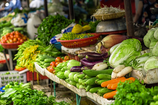 Vegetables at market, Hanoi, Vietnam\nFresh food market in Chợ Vĩnh Long, Mekông Delta, Vietnam