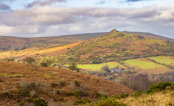 istock Mesmerizing view of a beautiful mountainous landscape 1453428280