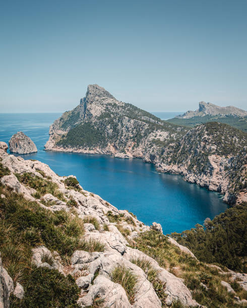 istock Beautiful view of a sea with cliffs under the clear sky 1453429031