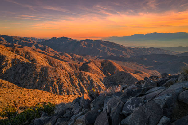 istock Keys View summit at sunset, a high viewpoint with mesas, Coachella Valley, Palm Springs, and Salton Sea 1453479947