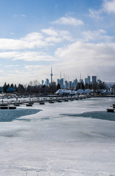 istock Toronto skyline in winter time Canada 1453491912