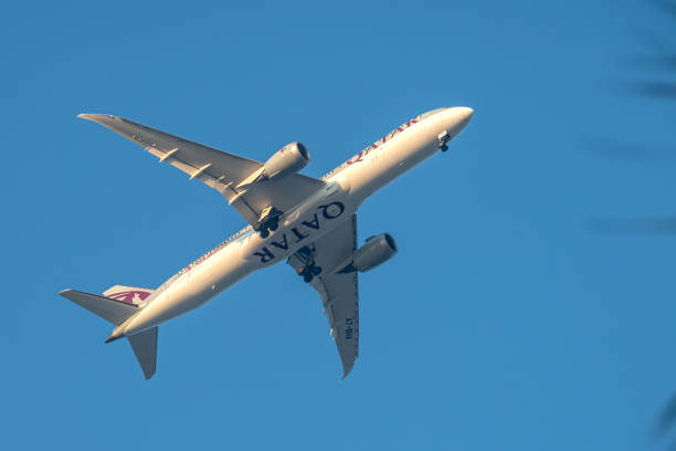 qatar airways dreamliner 787 l - boeing 787 qatar airways airplane aerospace industry photos et images de collection