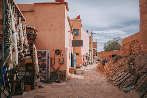 Street in Ait Benhaddou, an old fortified village on the caravan route near Ouarzazate, Morocco. Aït Benhaddou has been a UNESCO World Heritage Site since 1987 and setting for a number of famous movies.