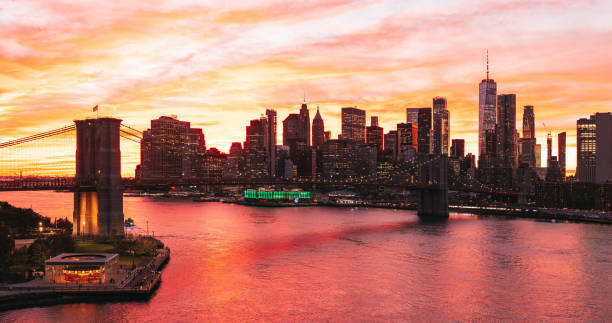 istock New York skyline during a beautiful sunset 1453643305
