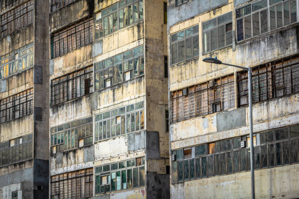 Free picture: abandoned, house, facade, windows, bricks, ruin, decay ...