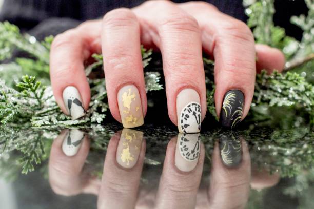 istock New Year’s Eve Nail Art Design 1453660951
